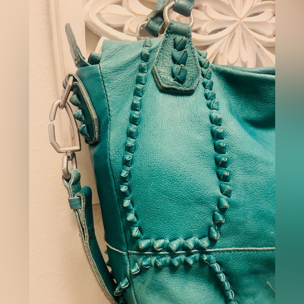 Liebeskind Berlin Leather purse 👛 turquoise spike hobo - Picture 2 of 11
